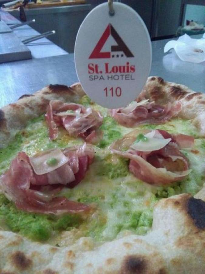 Hotel St. Louis
